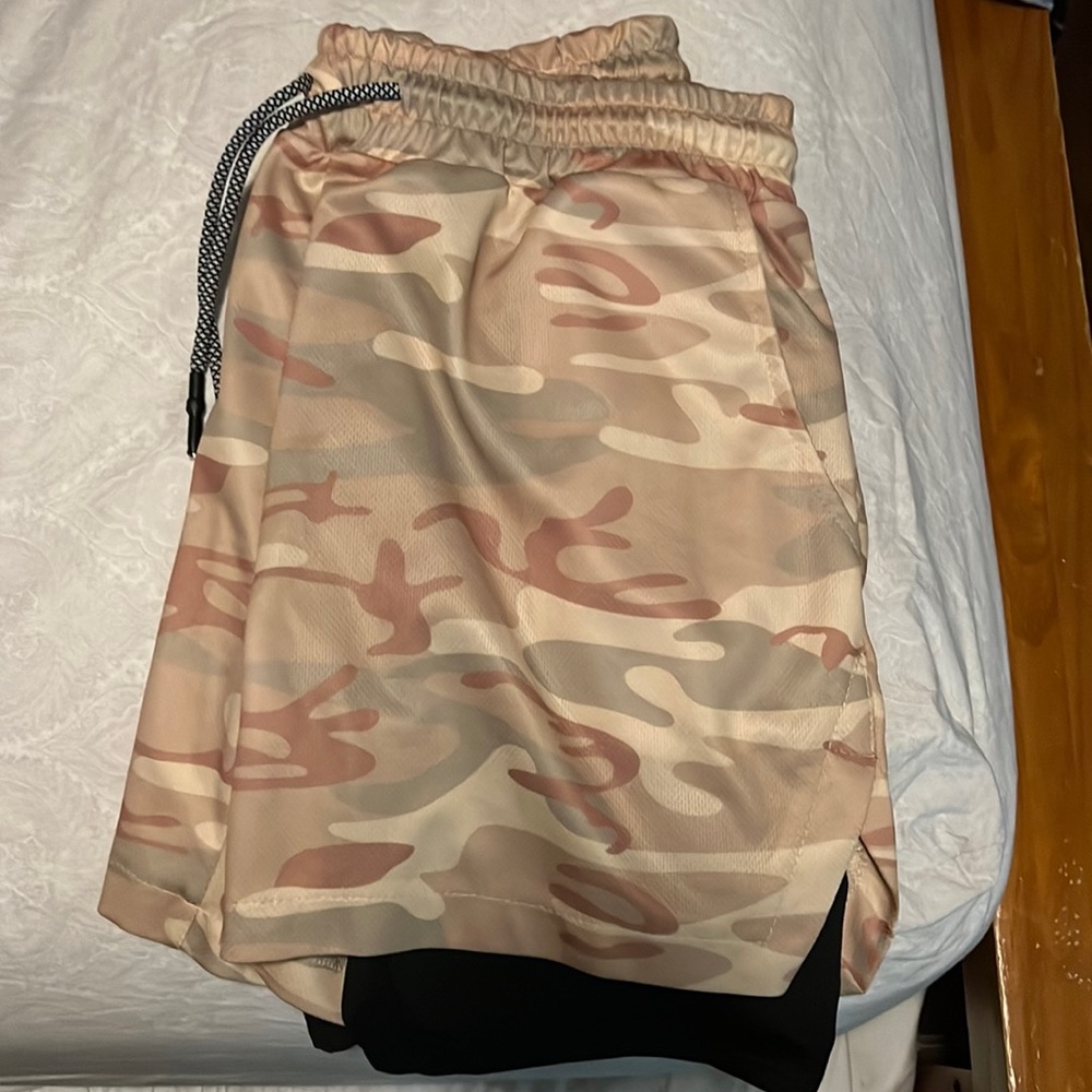 Compression shorts